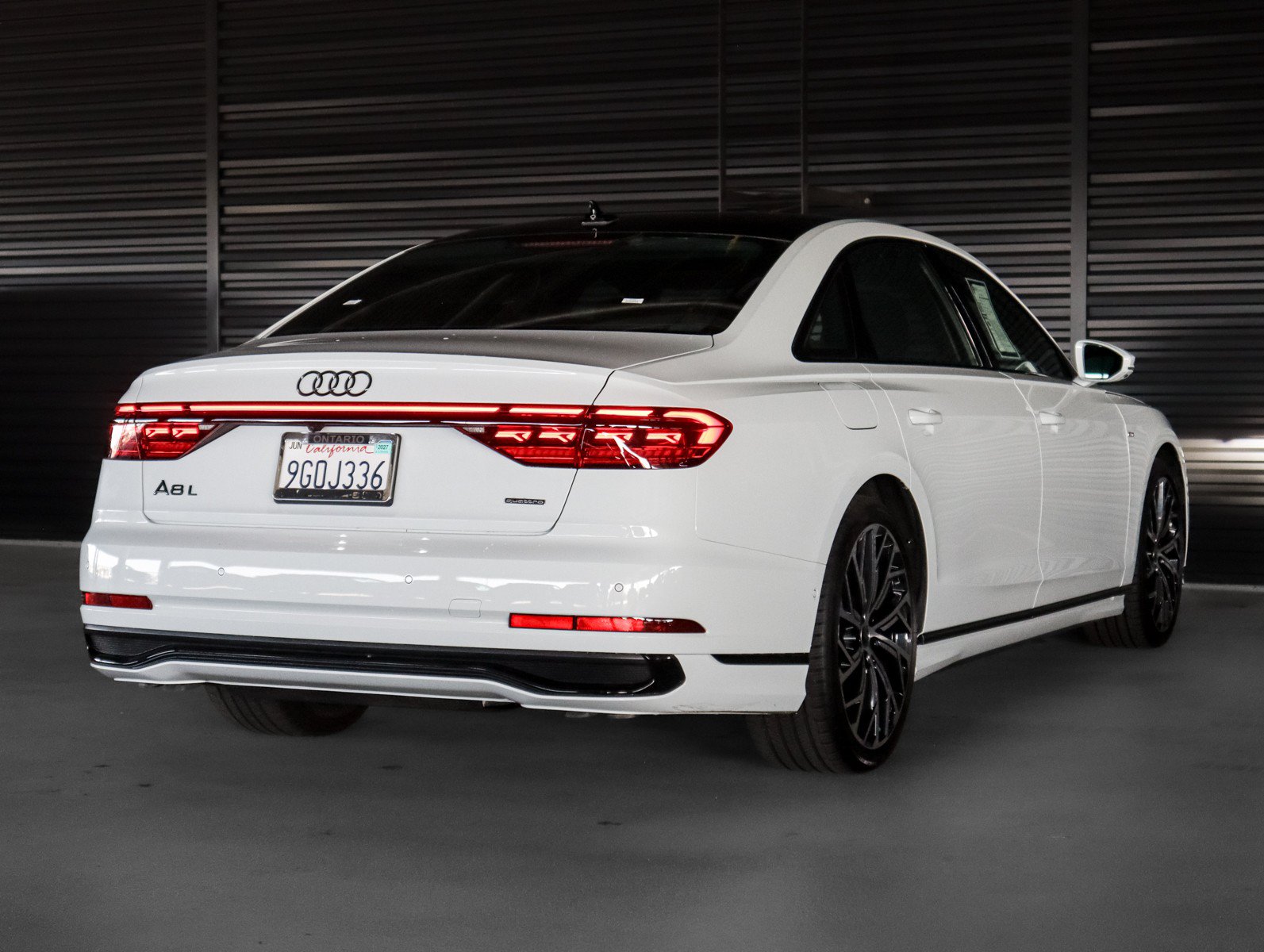 Used 2023 Audi A8 L 3.0T AWD/4WD image 16