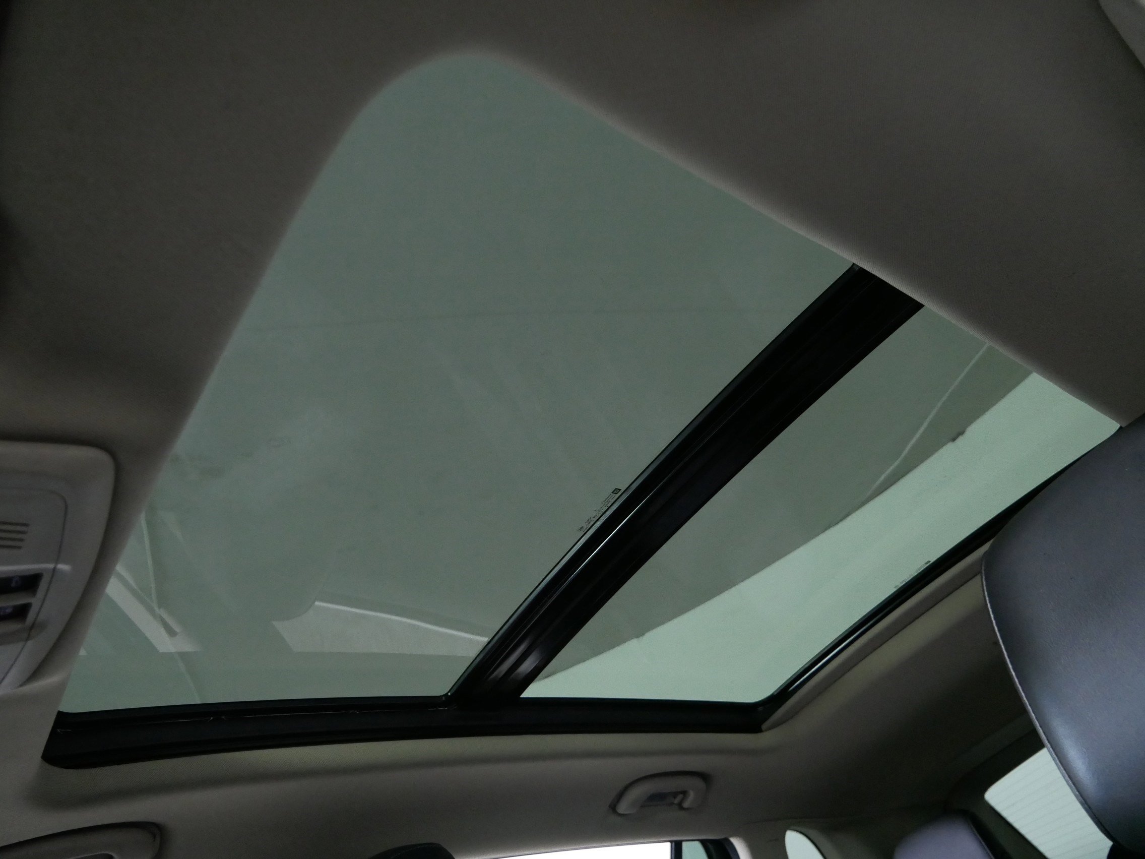 Used 2017 Buick Envision Premium w/ Driver Confidence Package image 31