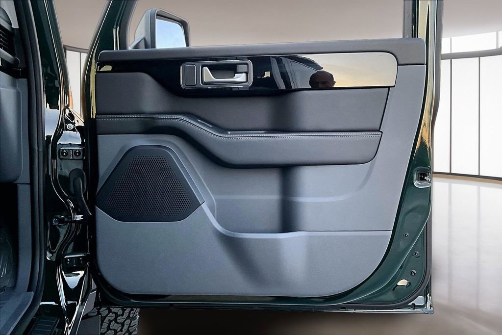 Used 2024 INEOS Grenadier Fieldmaster Edition image 26