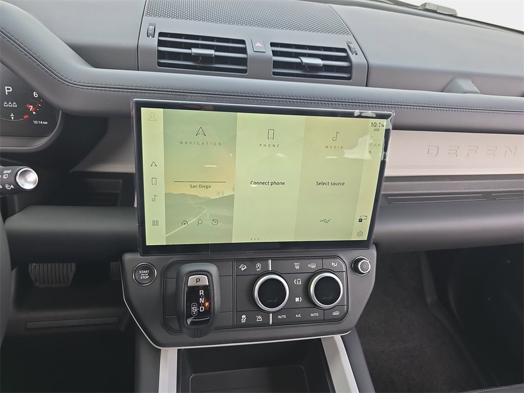 New 2026 Land Rover Defender 110 S image 20