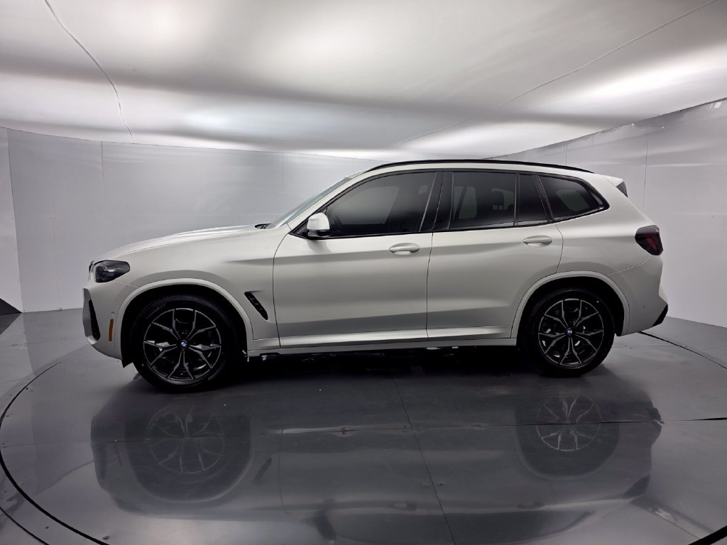 Certified 2024 BMW X3 xDrive30i w/ Premium Package AWD/4WD image 7