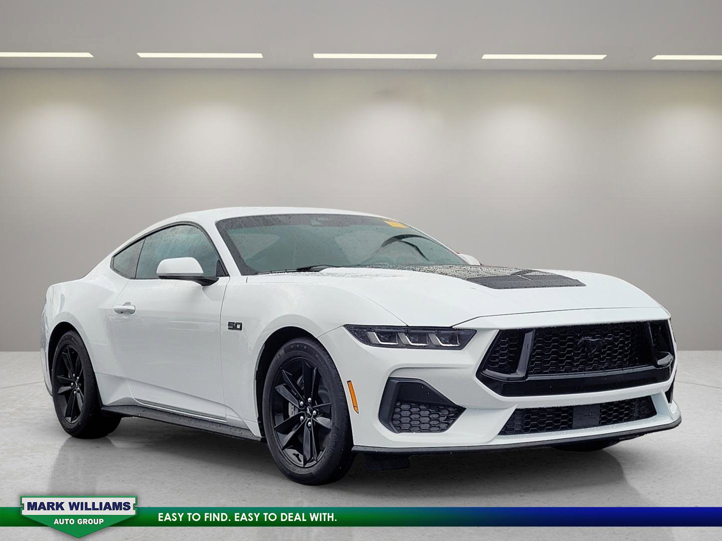 Used 2025 Ford Mustang GT image 1