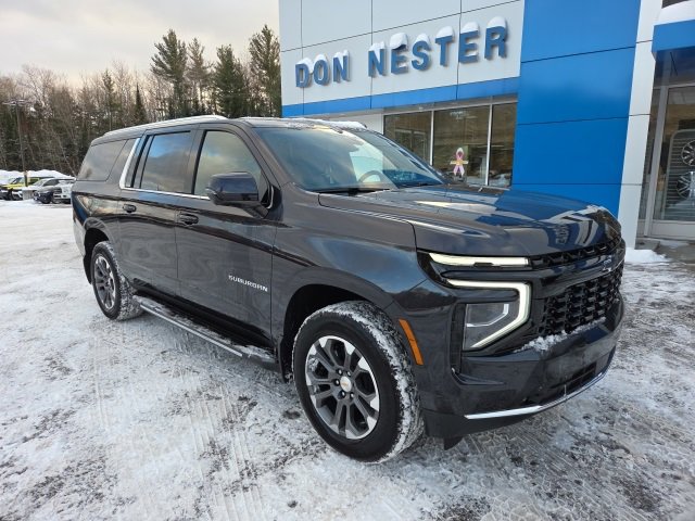 New 2026 Chevrolet Suburban LT w/ Comfort Package