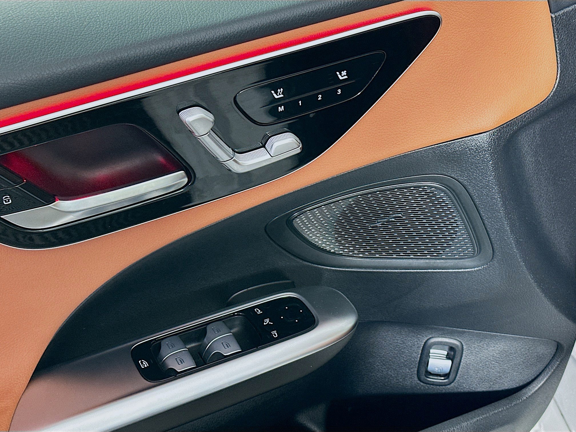 Used 2025 Mercedes-Benz C 300 C 300 image 15