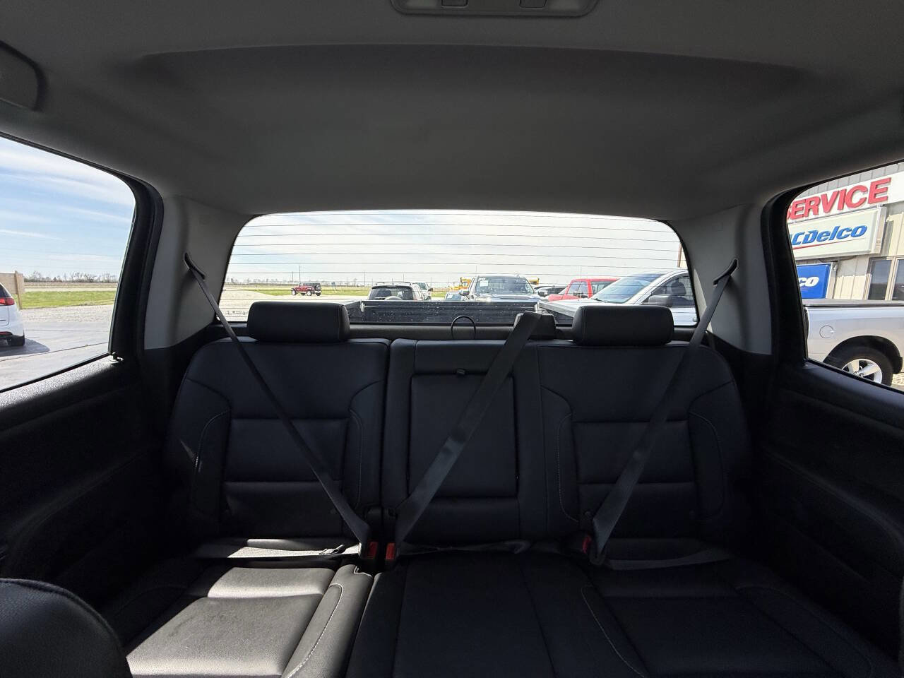 Used 2019 GMC Sierra 2500 SLT w/ Duramax Plus Package AWD/4WD image 15
