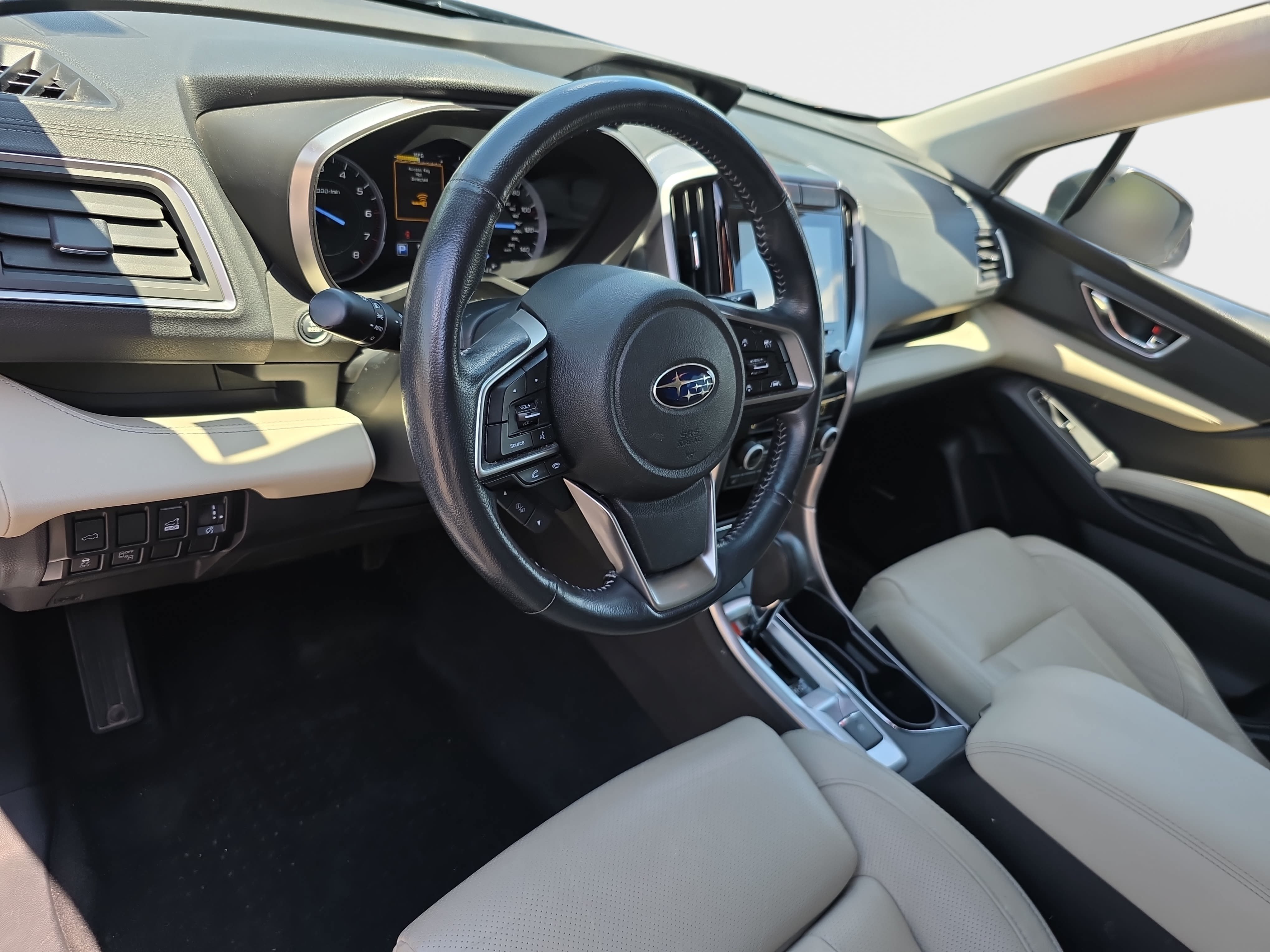 Used 2019 Subaru Ascent Limited AWD/4WD image 18