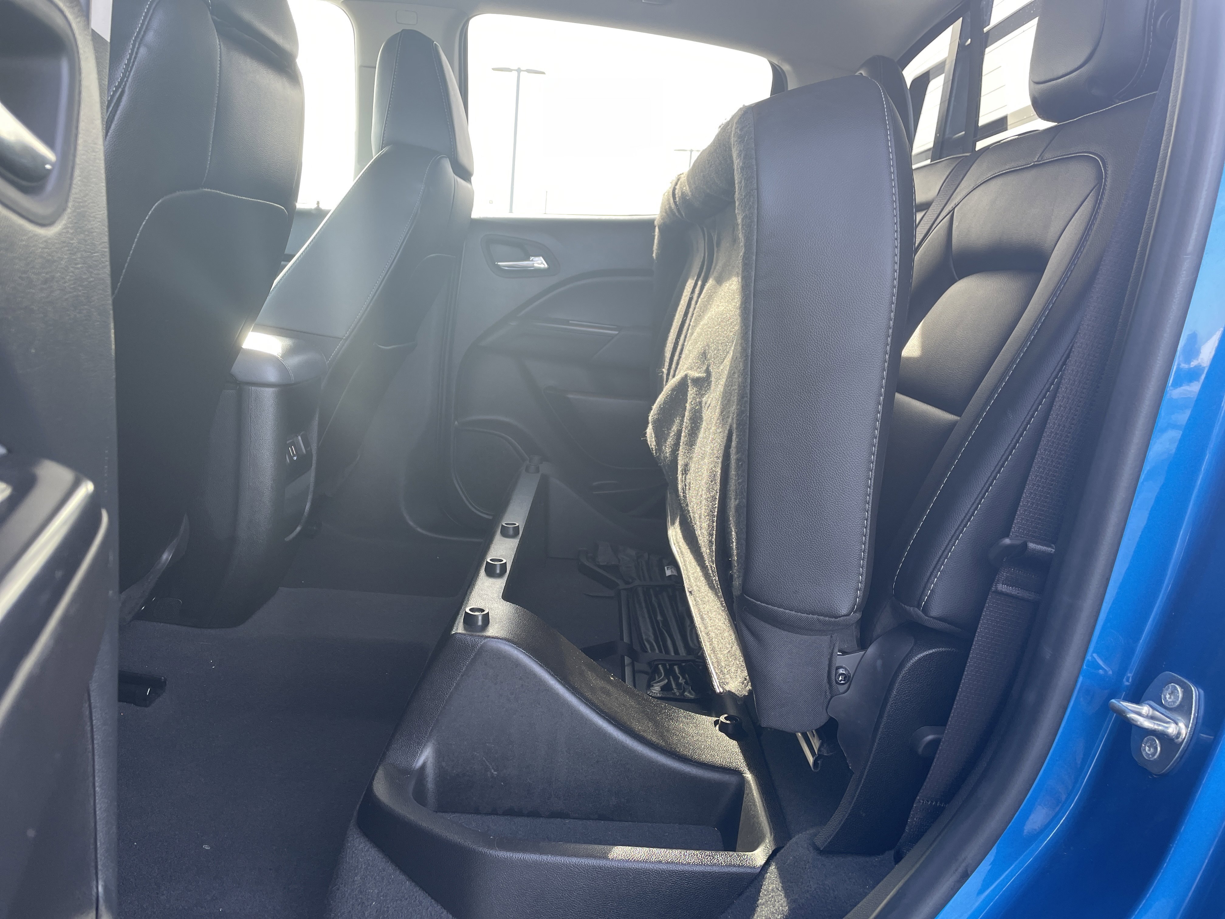 Used 2022 Chevrolet Colorado Z71 w/ Safety Package image 43