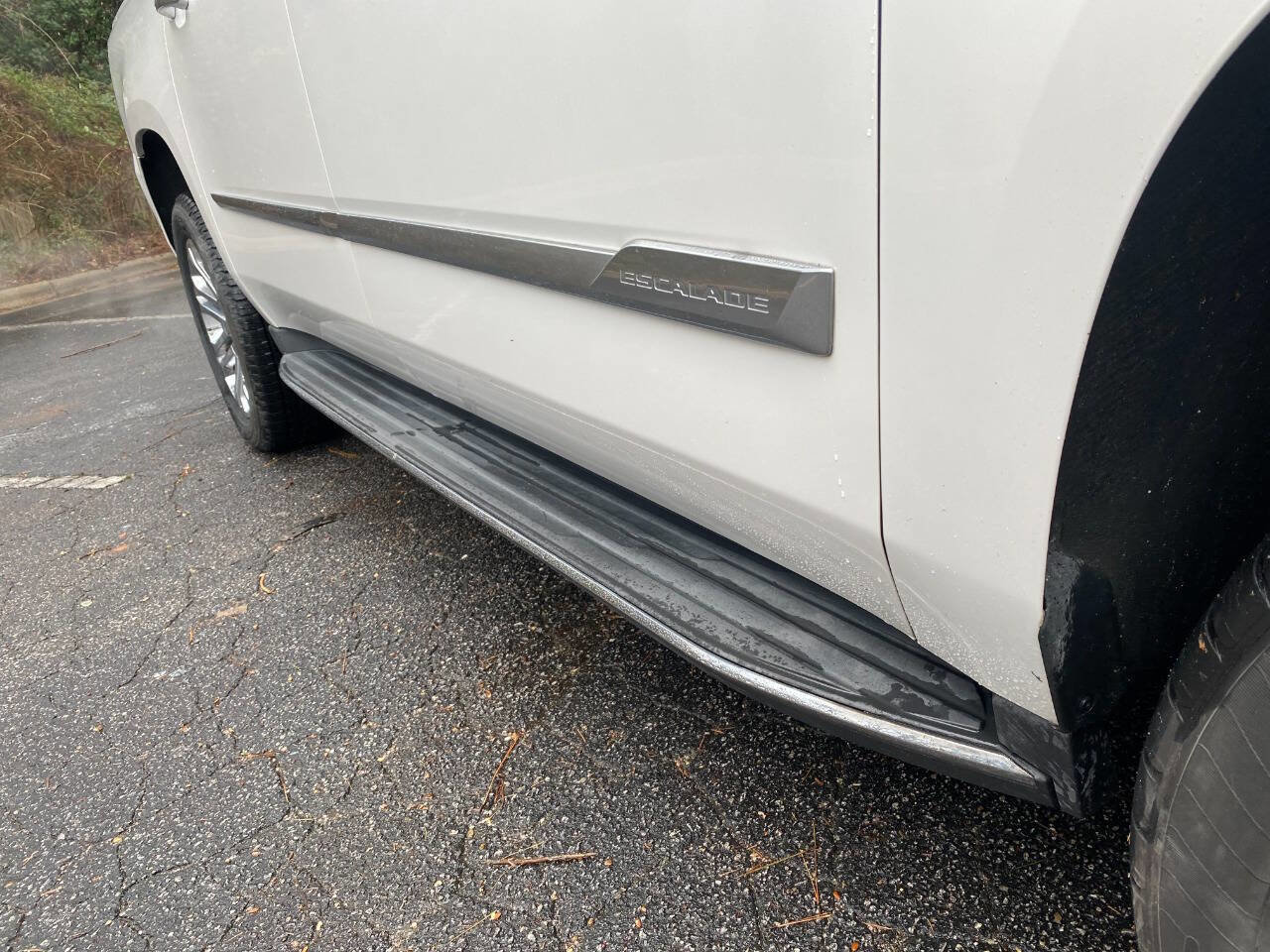 Used 2017 Cadillac Escalade ESV 2WD image 64