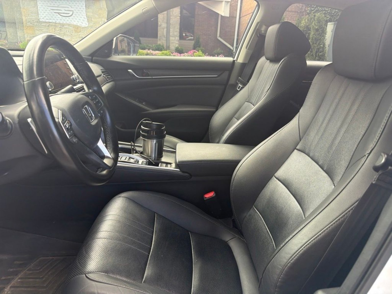 Used 2020 Honda Accord Touring image 14