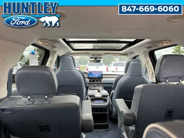 Used 2023 Lincoln Navigator L Black Label image 15