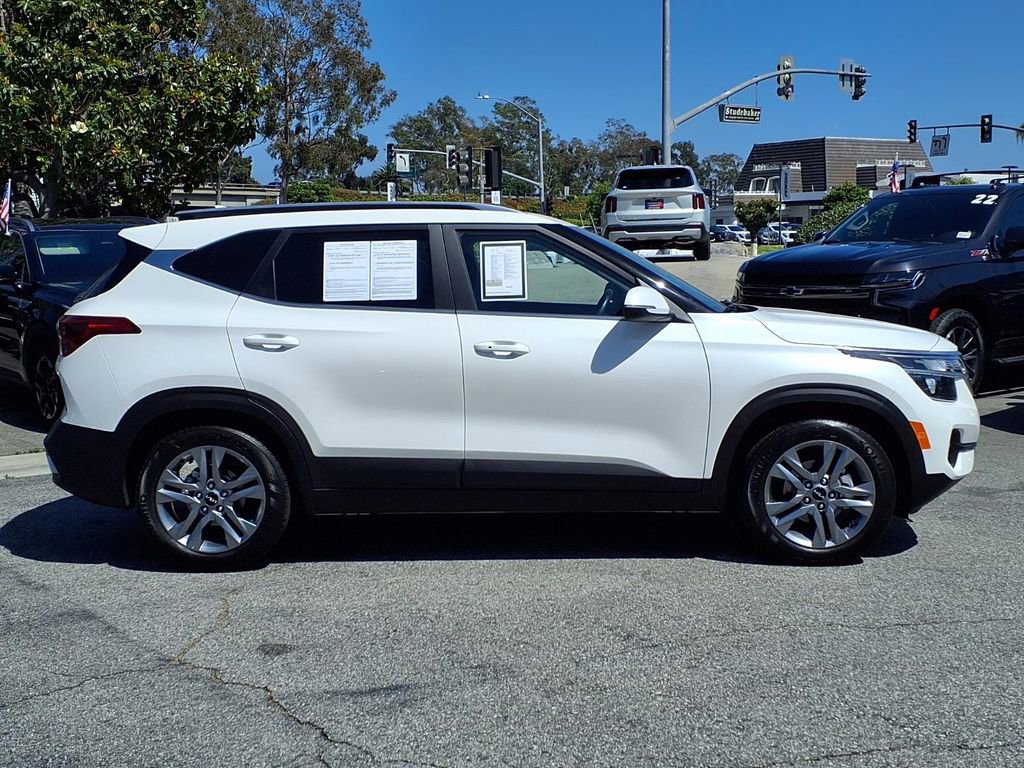 Certified 2023 Kia Seltos S FWD image 5