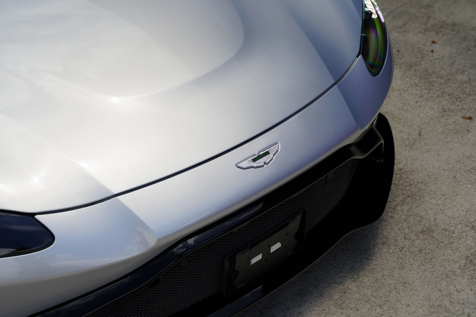 Used 2020 Aston Martin V8 Vantage Coupe RWD image 7
