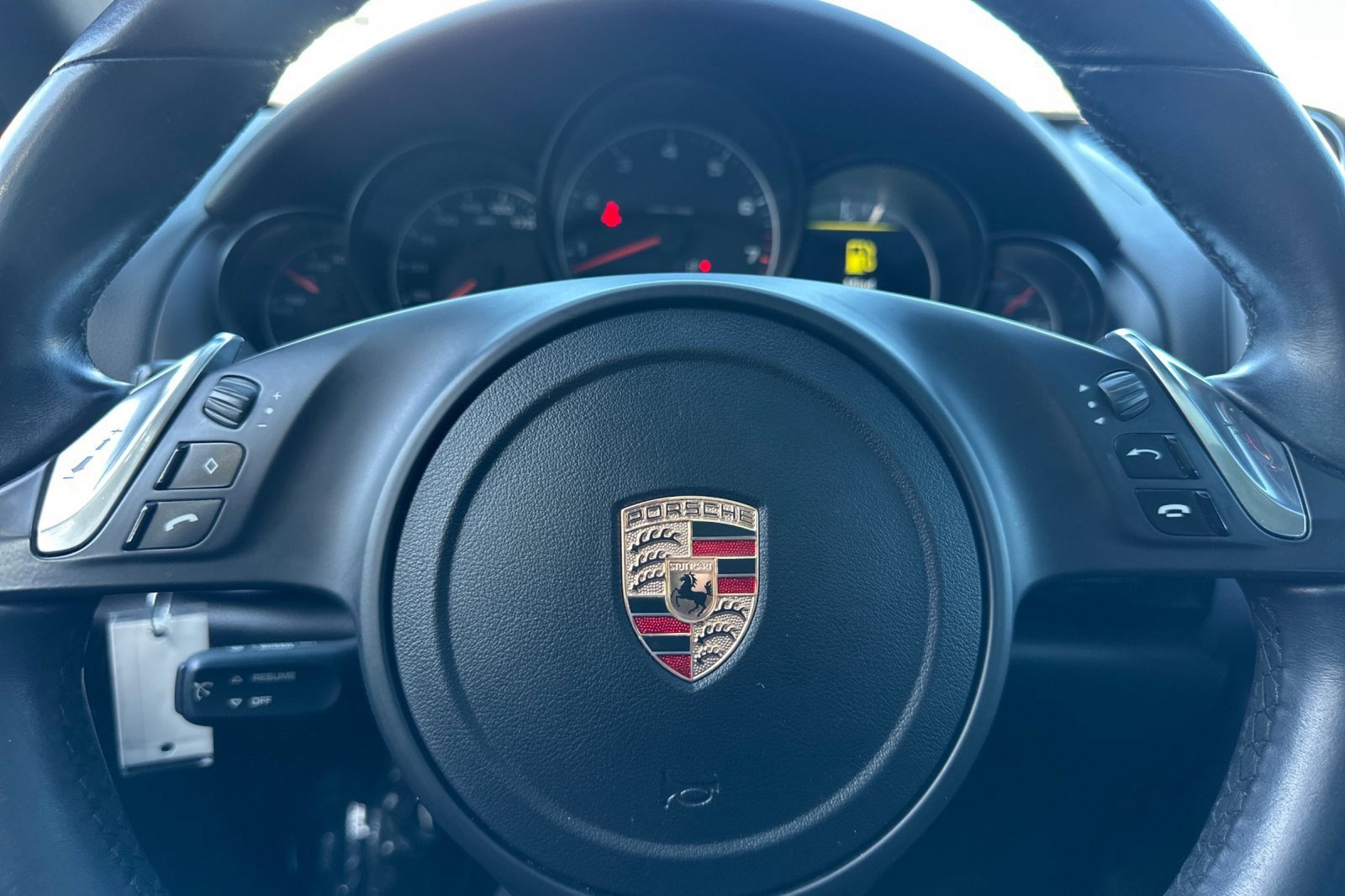 Used 2014 Porsche Cayenne Platinum Edition image 22