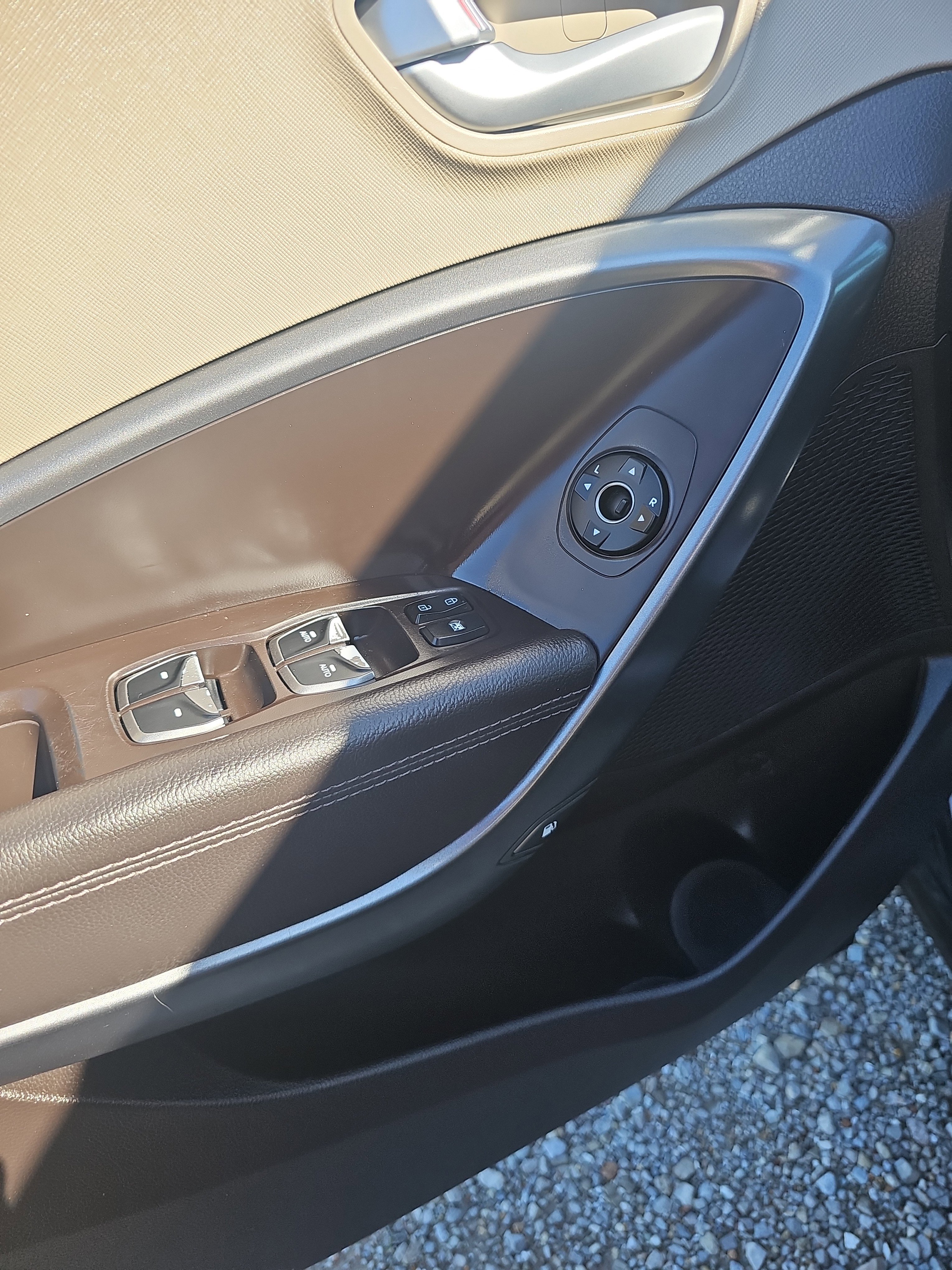 Used 2018 Hyundai Santa Fe Sport image 23