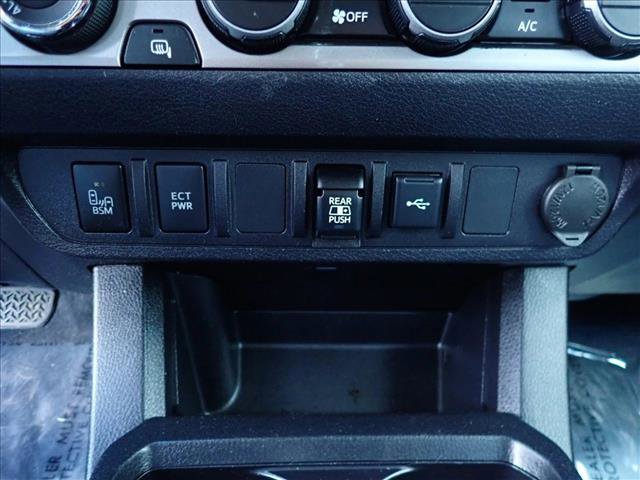 Used 2021 Toyota Tacoma SR5 w/ Technology Package AWD/4WD image 19