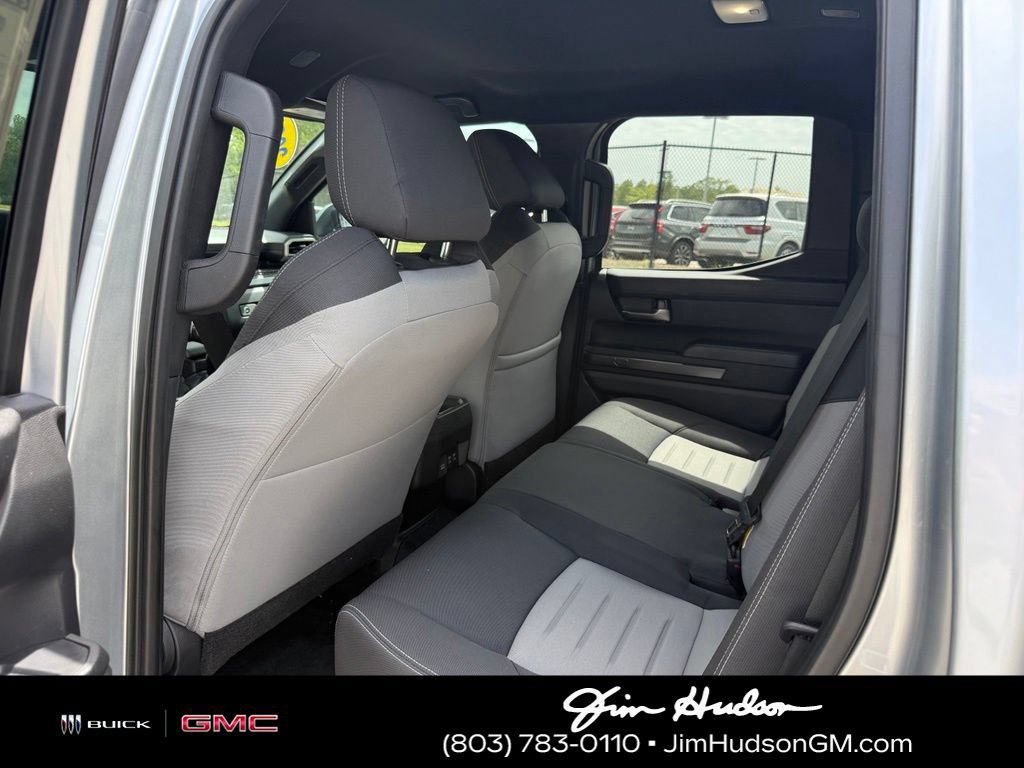 Used 2025 Toyota Tacoma TRD Off-Road AWD/4WD image 25