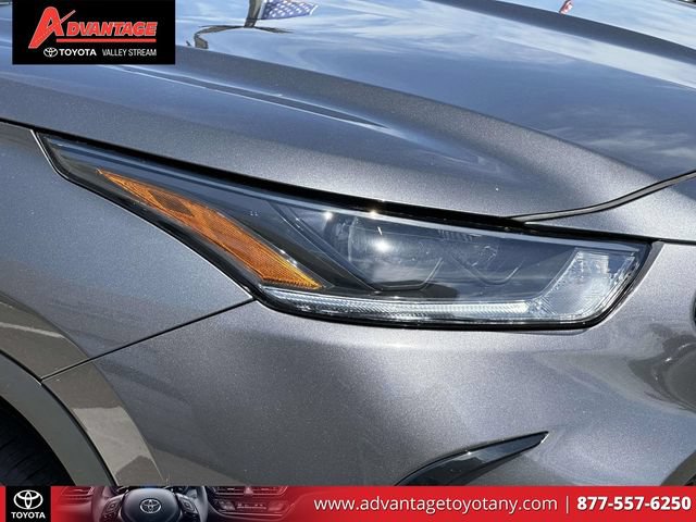 Used 2023 Toyota Highlander XSE AWD/4WD image 12