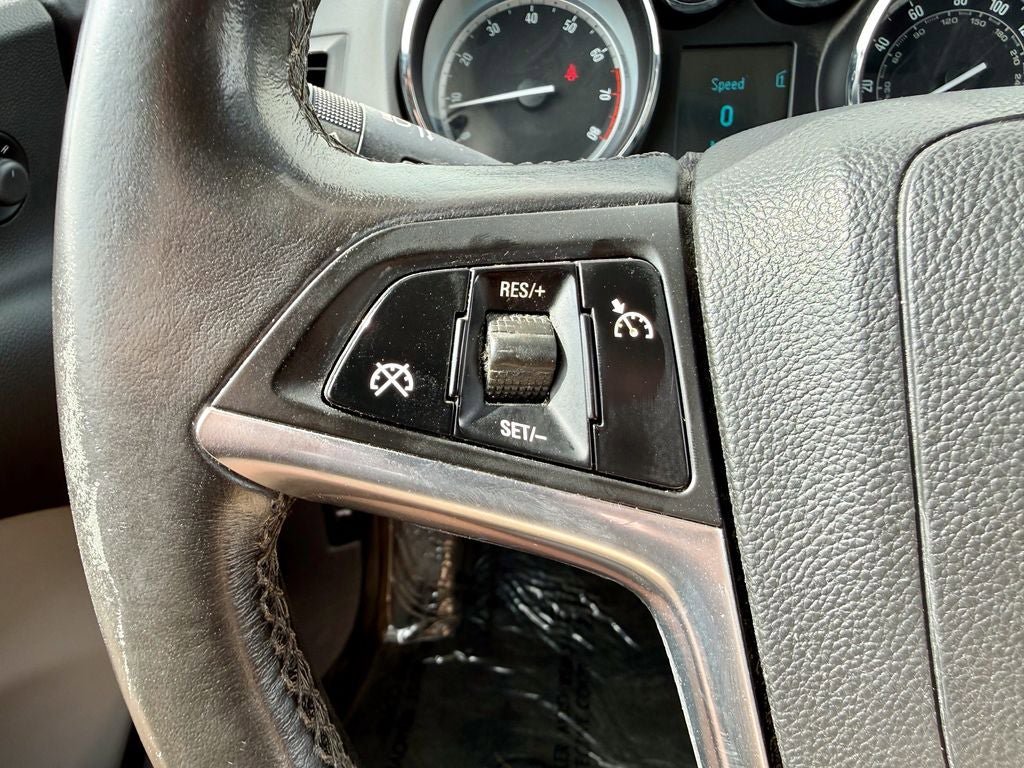 Used 2013 Buick Verano Convenience FWD image 25