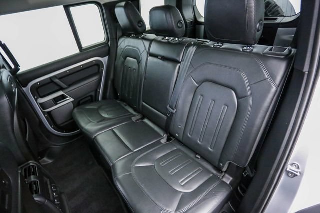 Used 2020 Land Rover Defender 110 SE AWD/4WD image 25