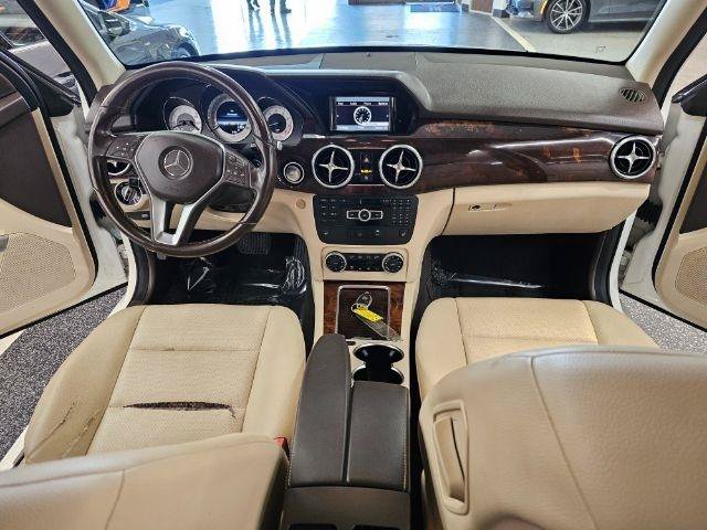 Used 2013 Mercedes-Benz GLK 350 2WD w/ Premium 1 Pkg image 13