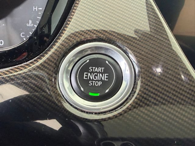 Used 2020 Cadillac XT6 Premium Luxury w/ Platinum Package FWD image 23