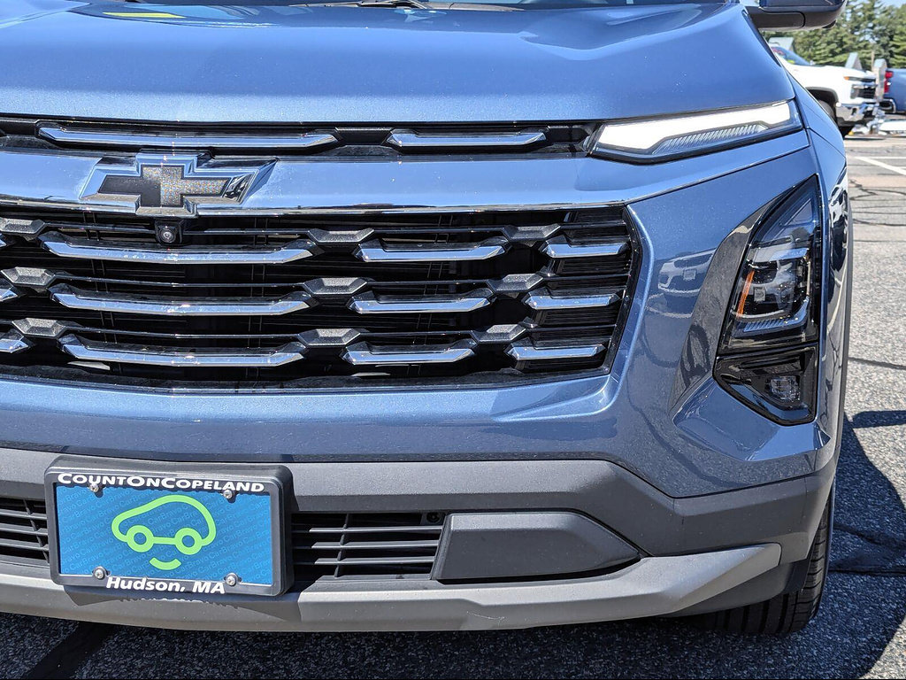 Used 2026 Chevrolet Equinox LT w/ Safety and Technology Package AWD/4WD image 9