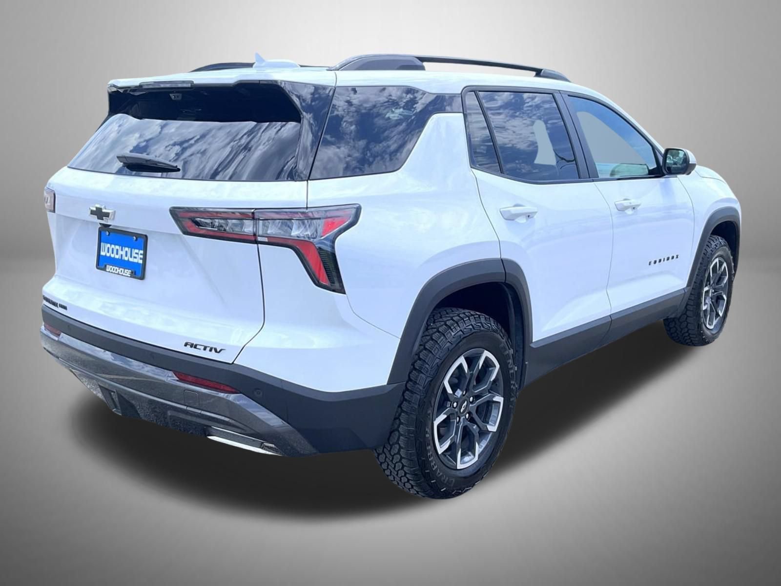 Certified 2026 Chevrolet Equinox ACTIV w/ Safety and Technology Package AWD/4WD image 7