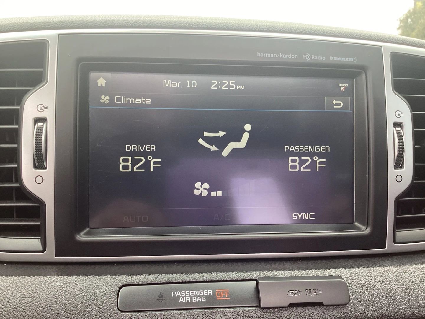 Used 2017 Kia Sportage EX w/ EX Technology Package image 26