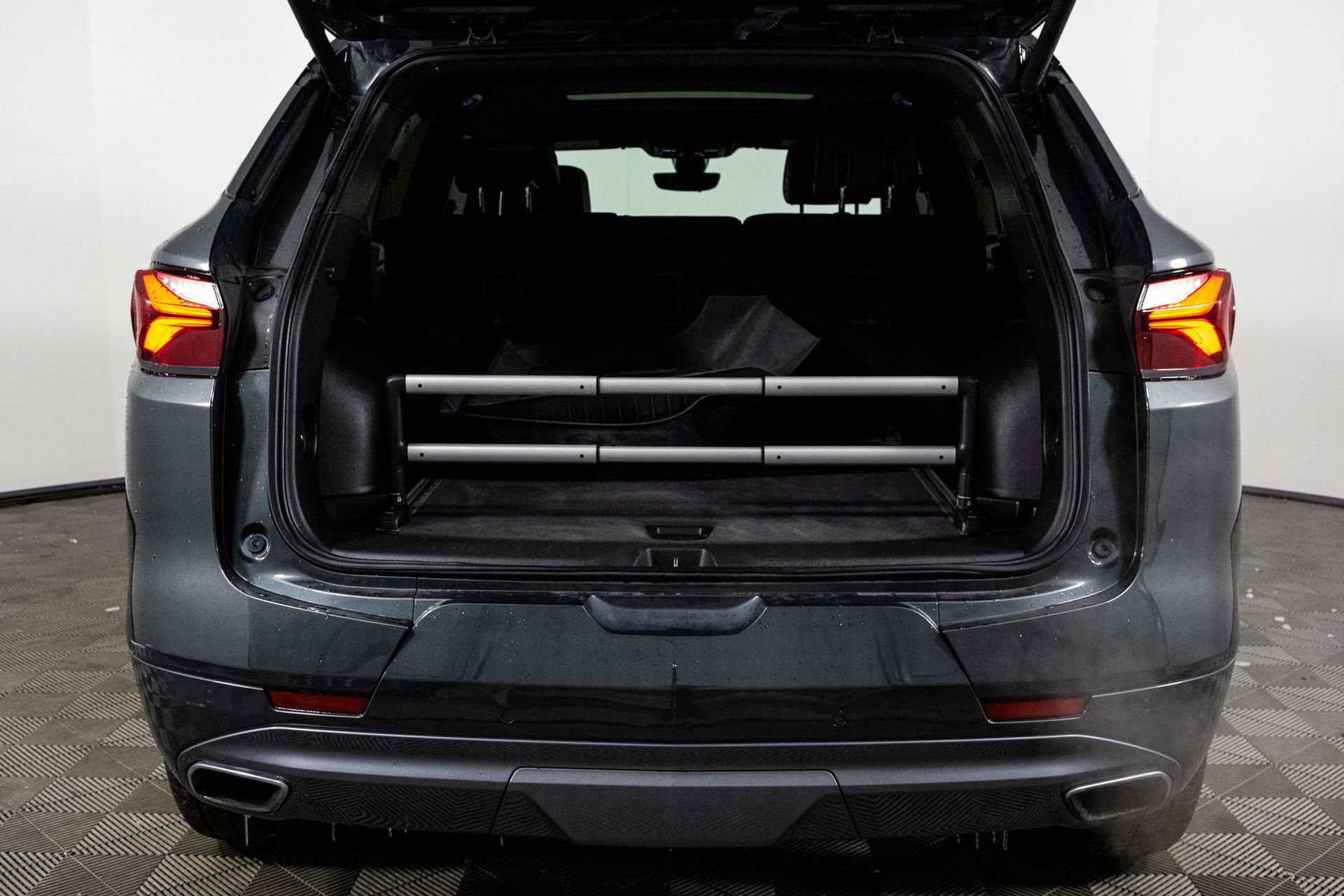 Used 2020 Chevrolet Blazer Premier w/ Driver Confidence II Package image 37