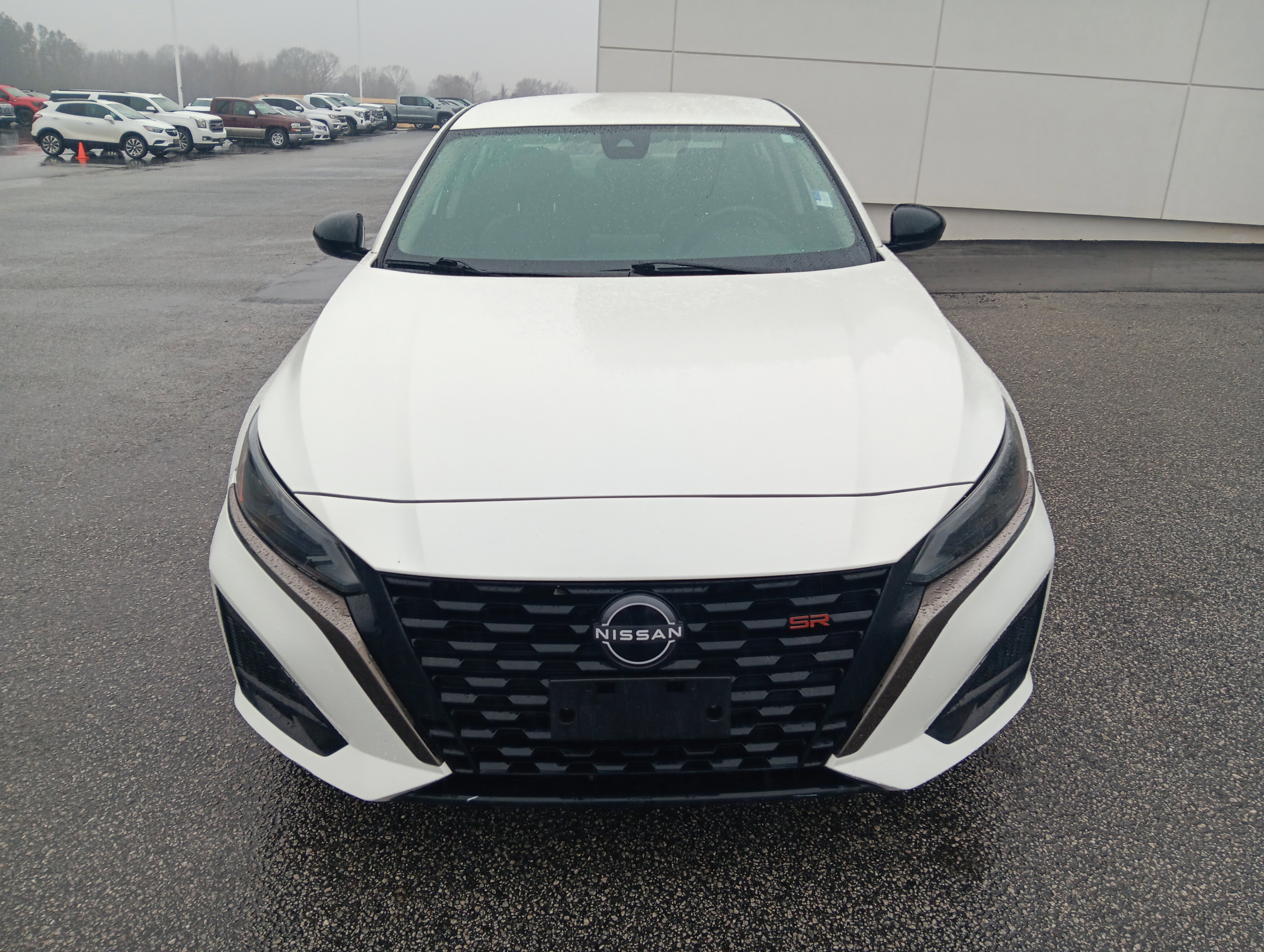 Used 2024 Nissan Altima 2.5 SR image 8