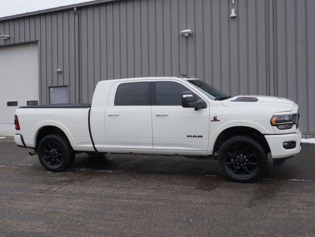 Used 2024 RAM 3500 Limited image 10