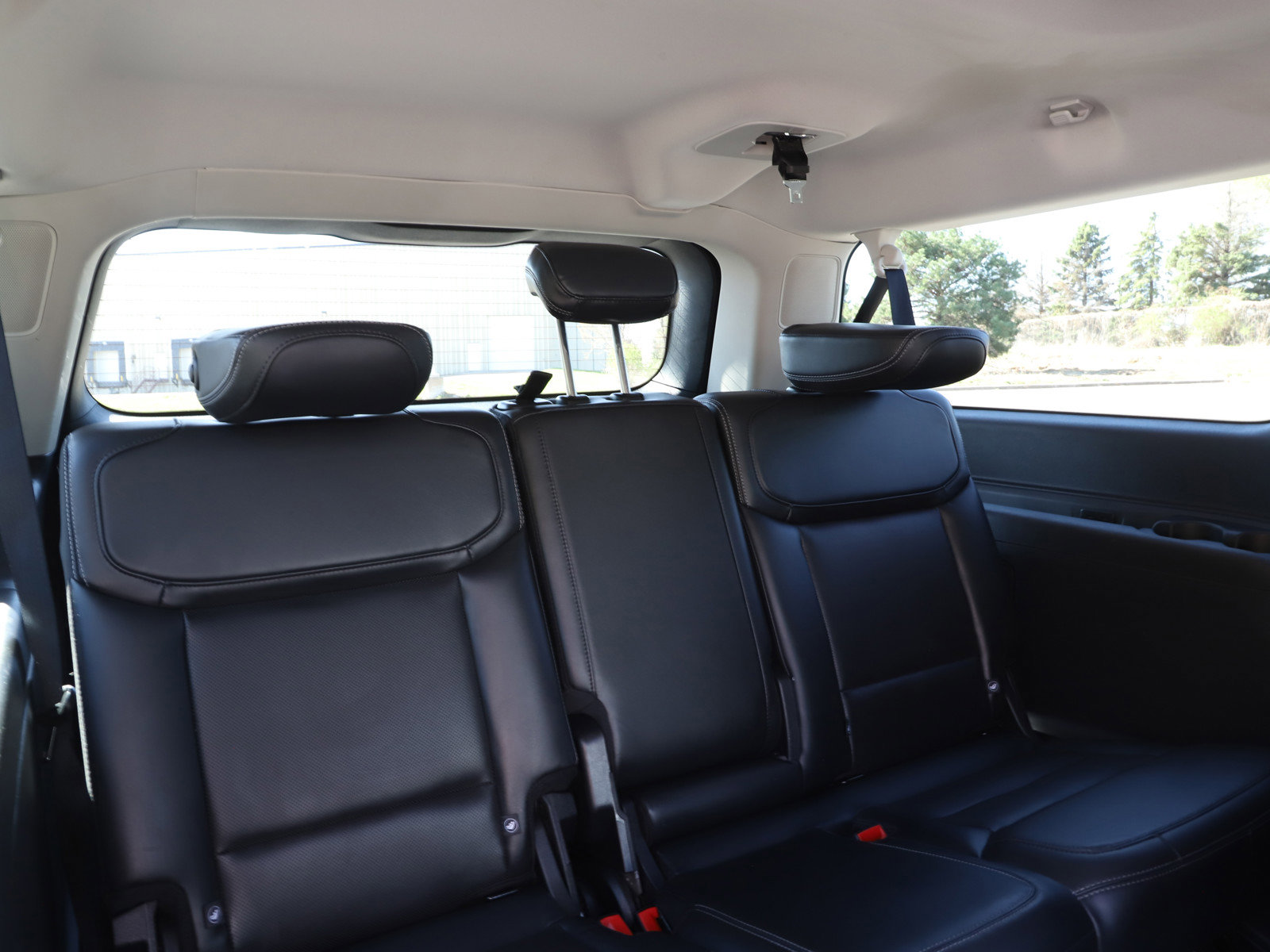 Used 2025 Ford Expedition Max Platinum AWD/4WD image 12