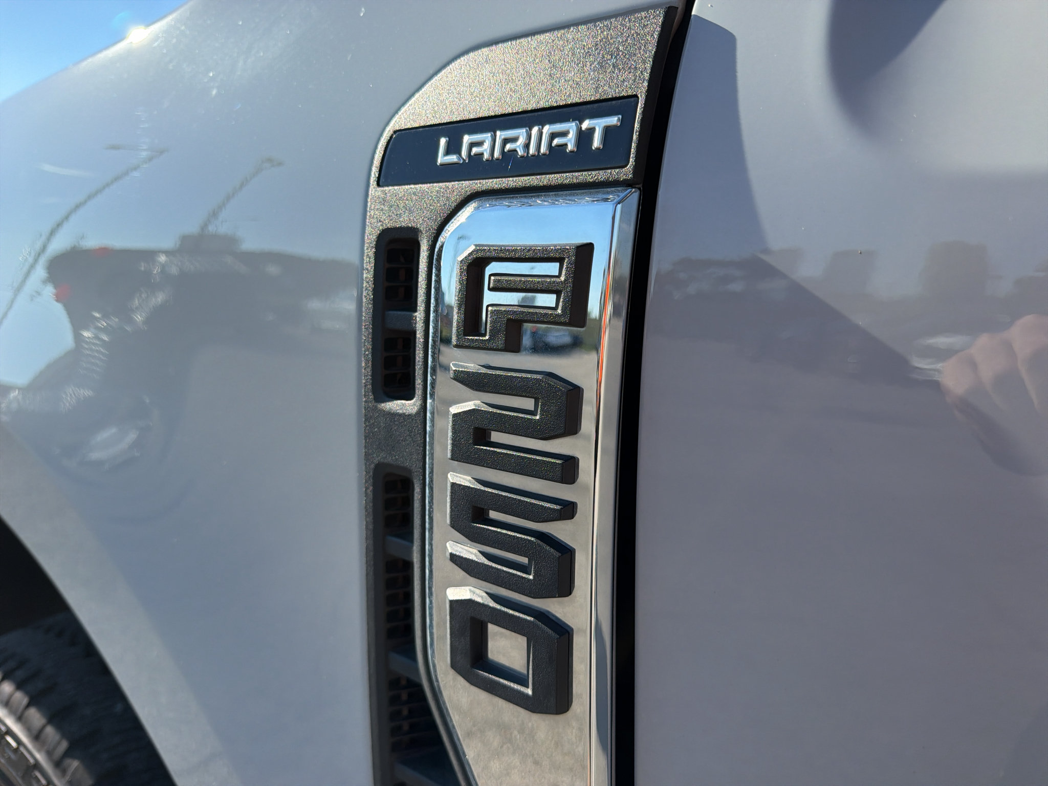 Used 2025 Ford F250 Lariat w/ Chrome Package AWD/4WD image 11