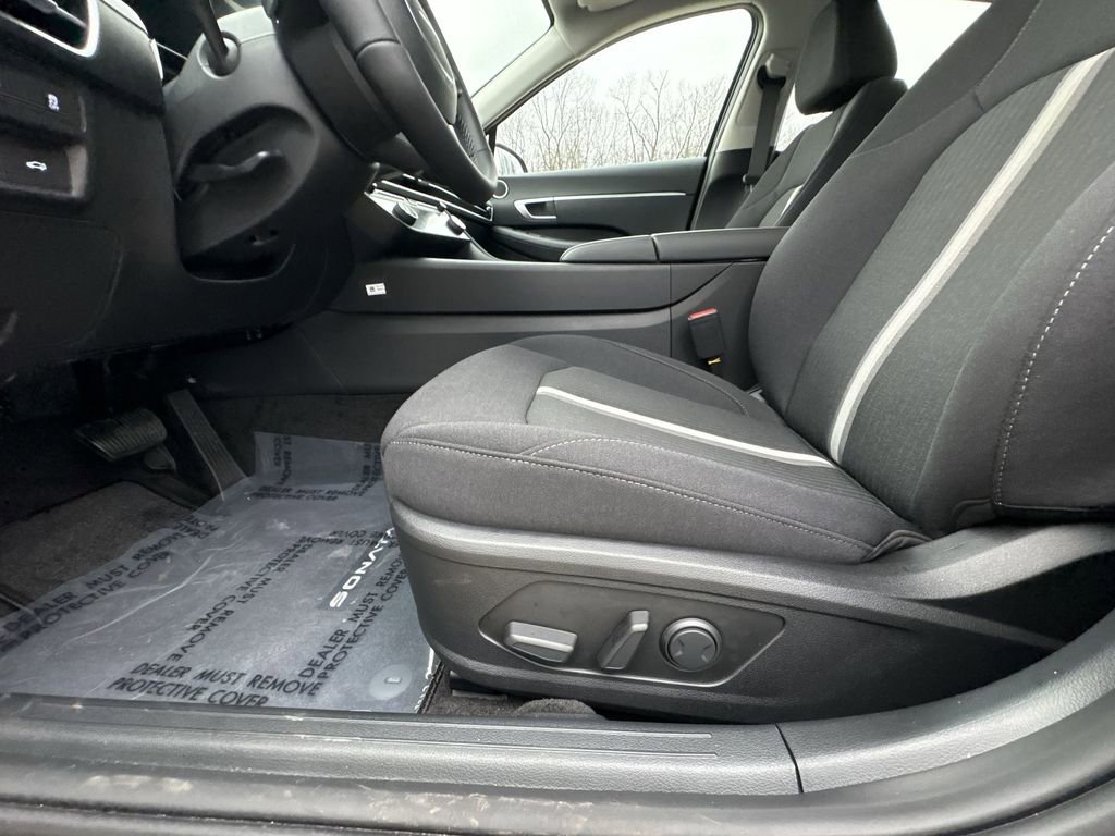 New 2026 Hyundai Sonata SEL FWD image 14