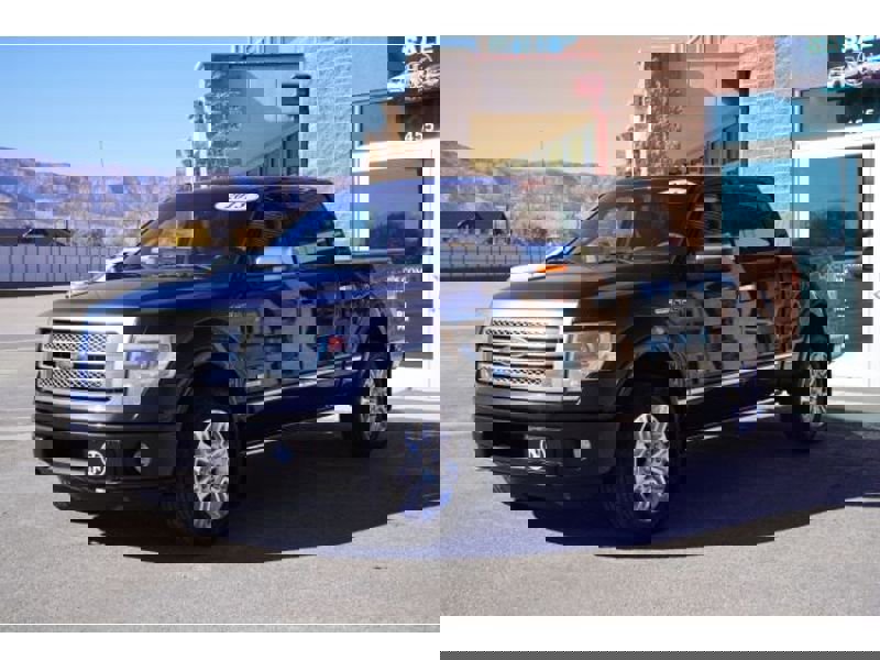 Used 2013 Ford F150 Platinum w/ Max Trailer Tow Pkg image 5