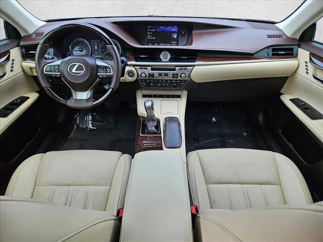 Used 2017 Lexus ES 350 w/ Ultra Luxury Package image 18