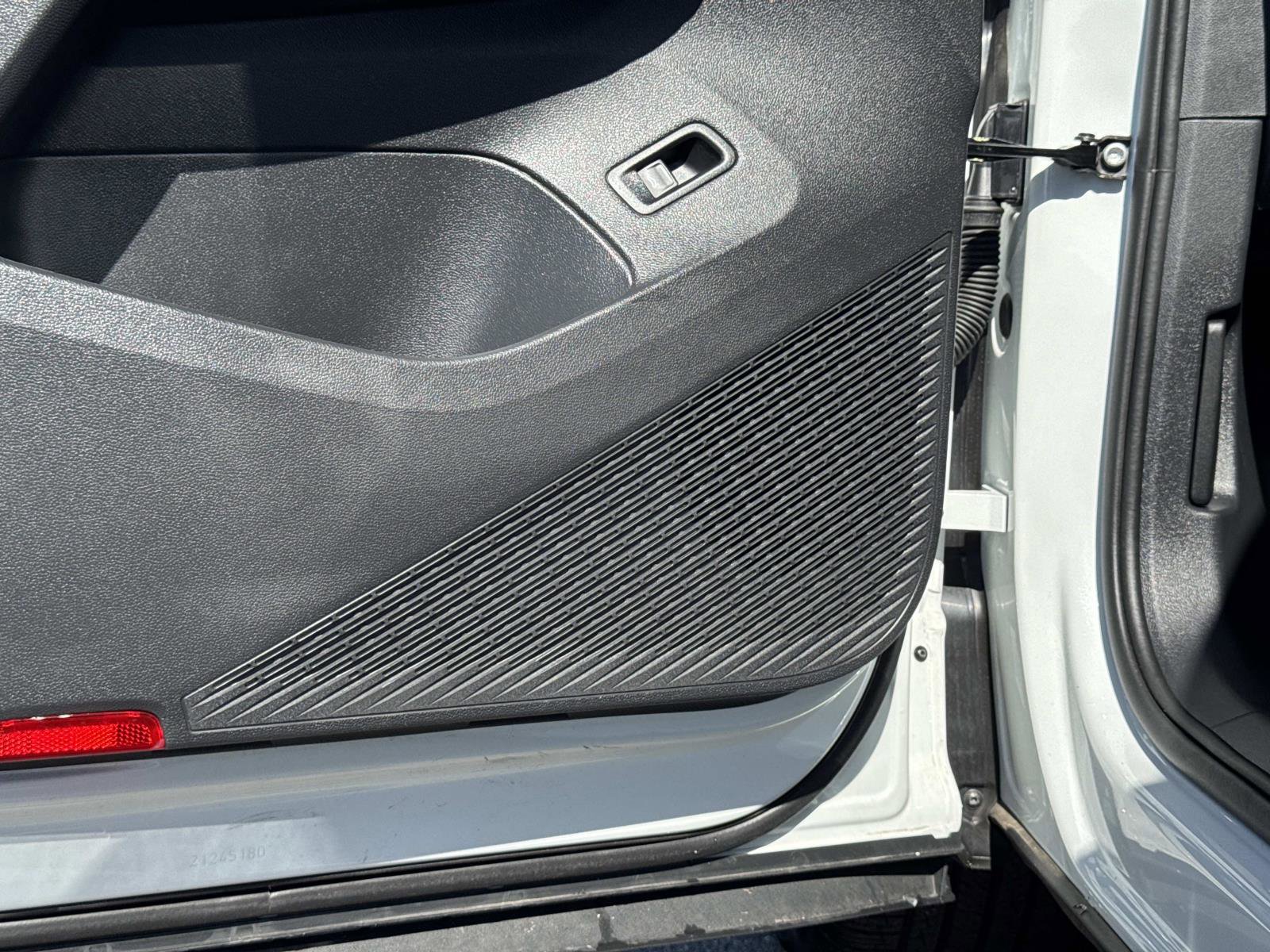 Certified 2025 Volkswagen Atlas SEL image 20