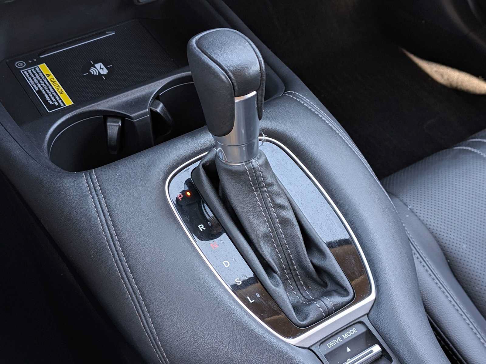 Certified 2024 Honda HR-V EX-L image 30