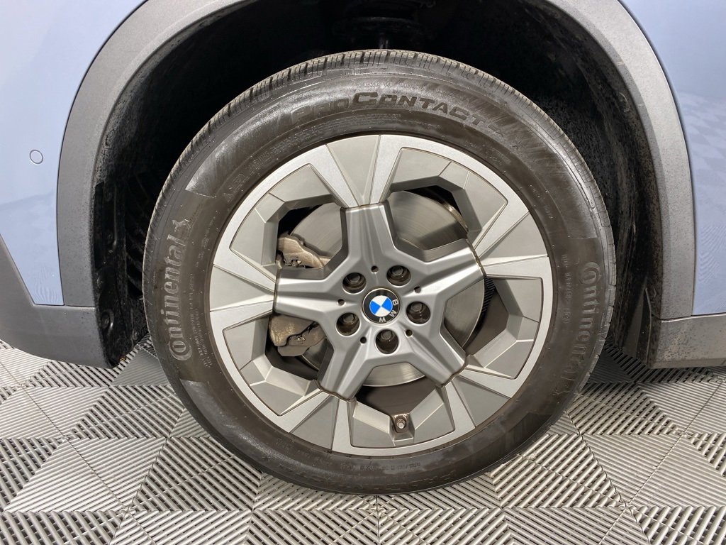 Certified 2023 BMW X1 xDrive28i w/ Convenience Package image 9