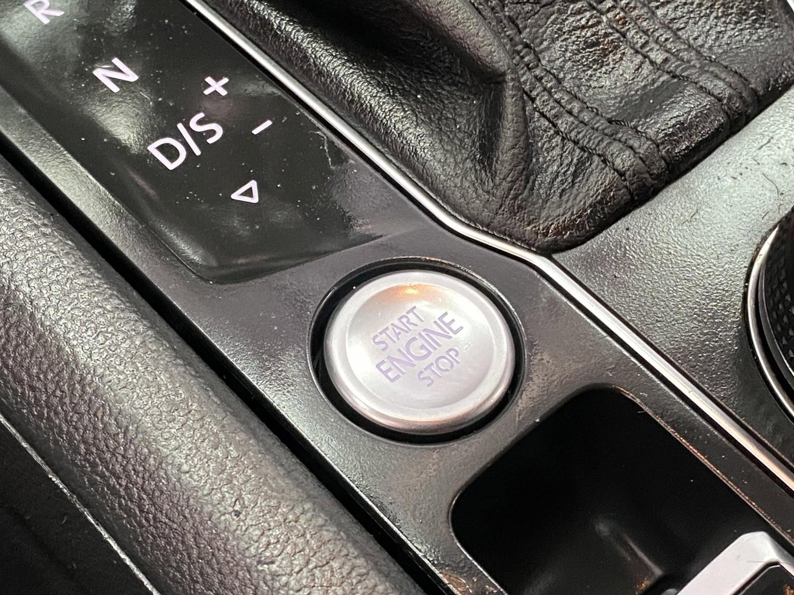 Used 2018 Volkswagen Atlas SE image 30