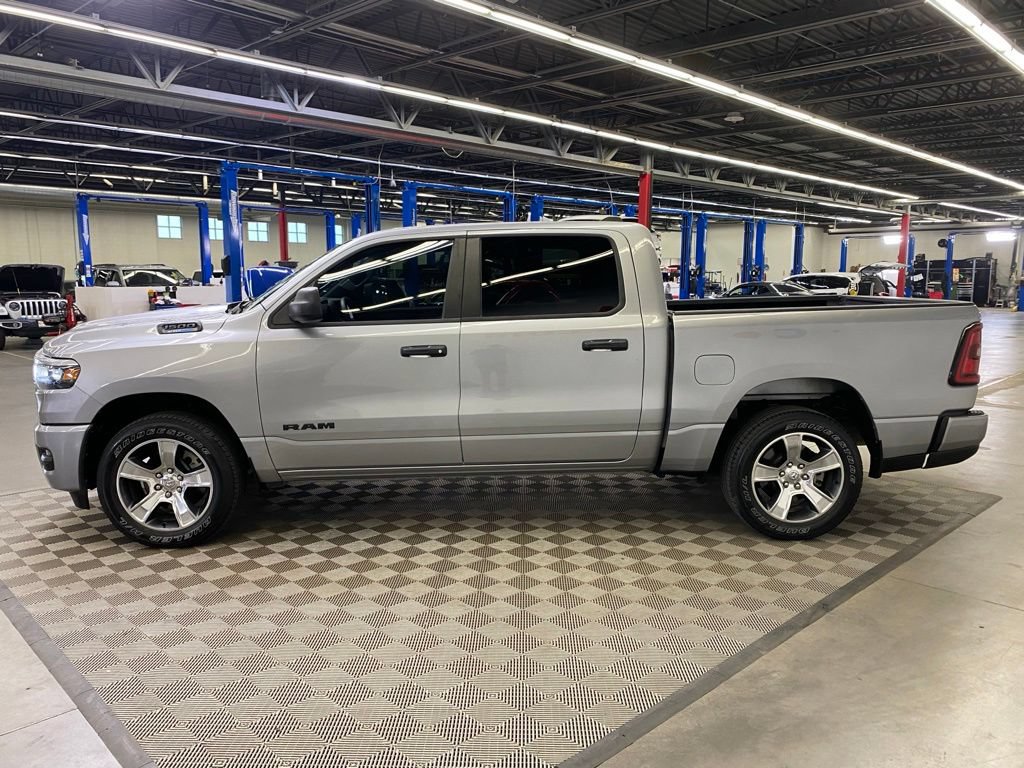 Used 2025 RAM 1500 Tradesman AWD/4WD image 8