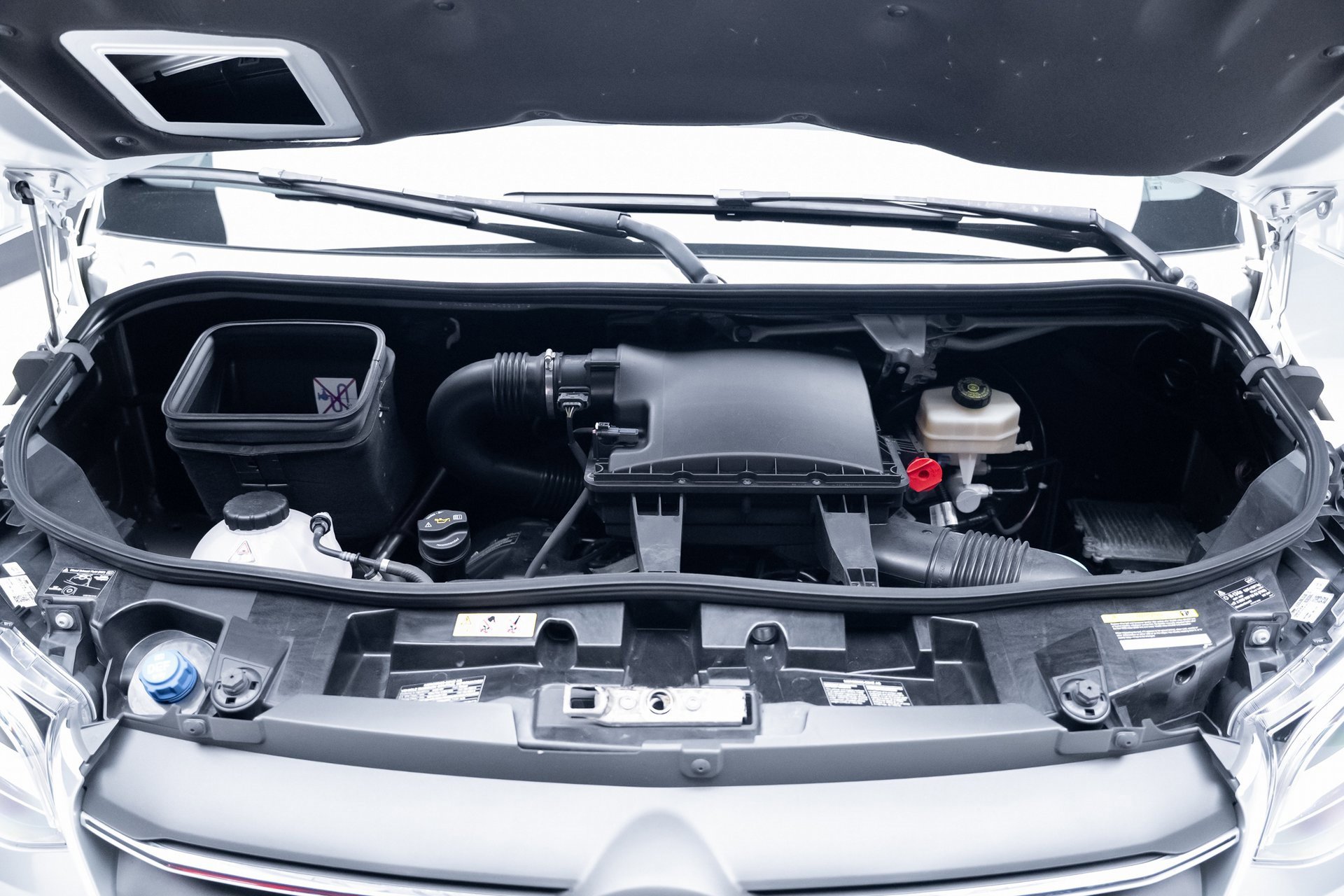 Used 2022 Mercedes-Benz Sprinter 144 Cargo image 85