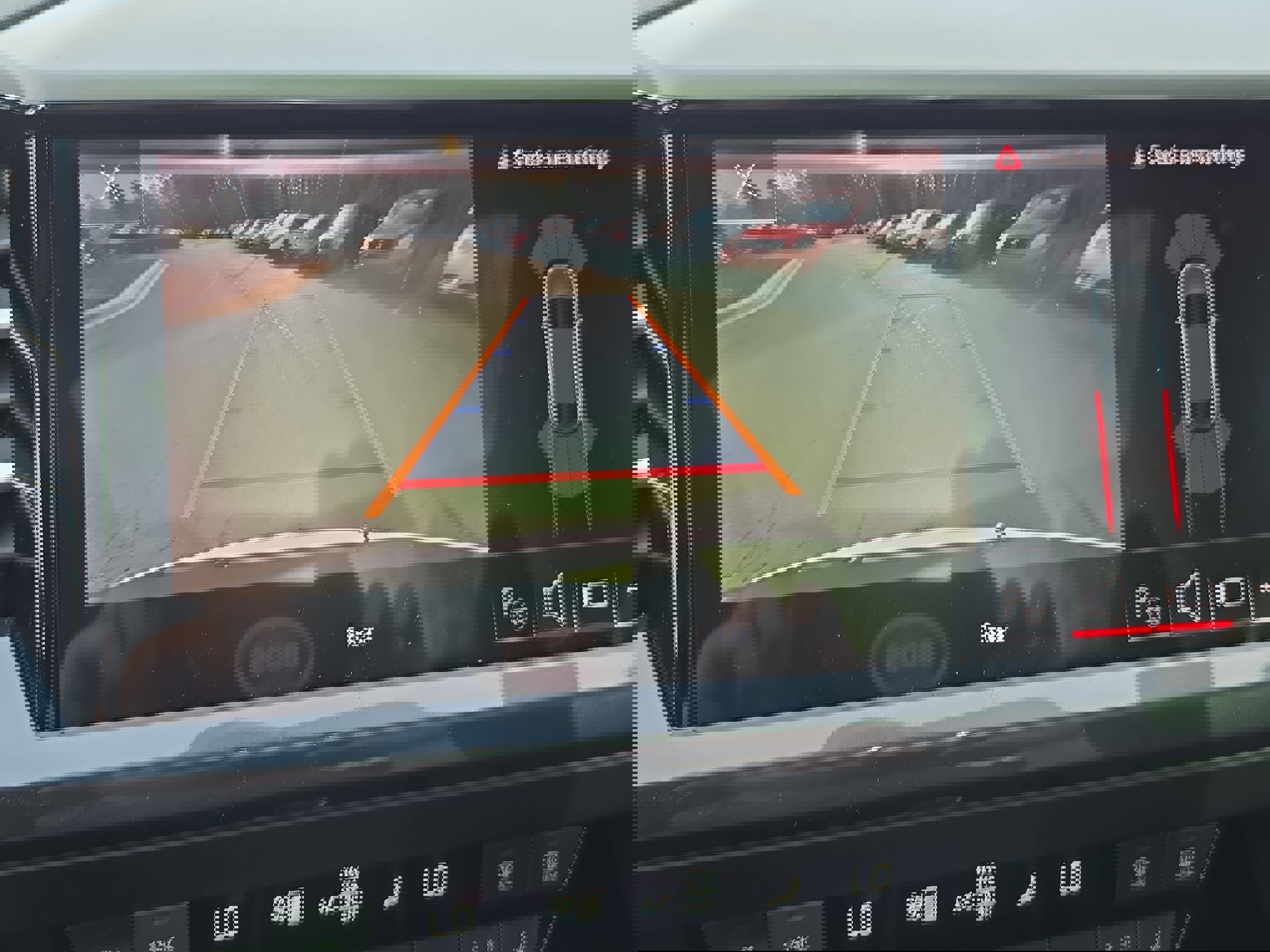 Used 2023 Audi Q4 e-tron Prestige w/ Black Optic Package image 23