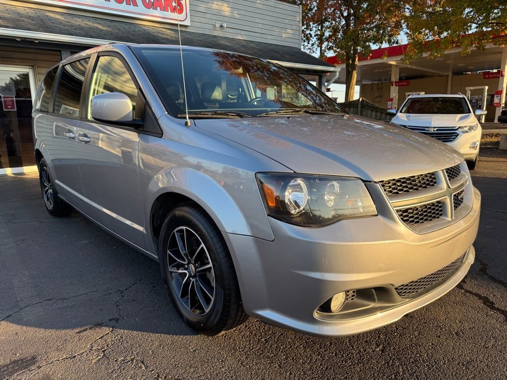 Used 2019 Dodge Grand Caravan GT image 1