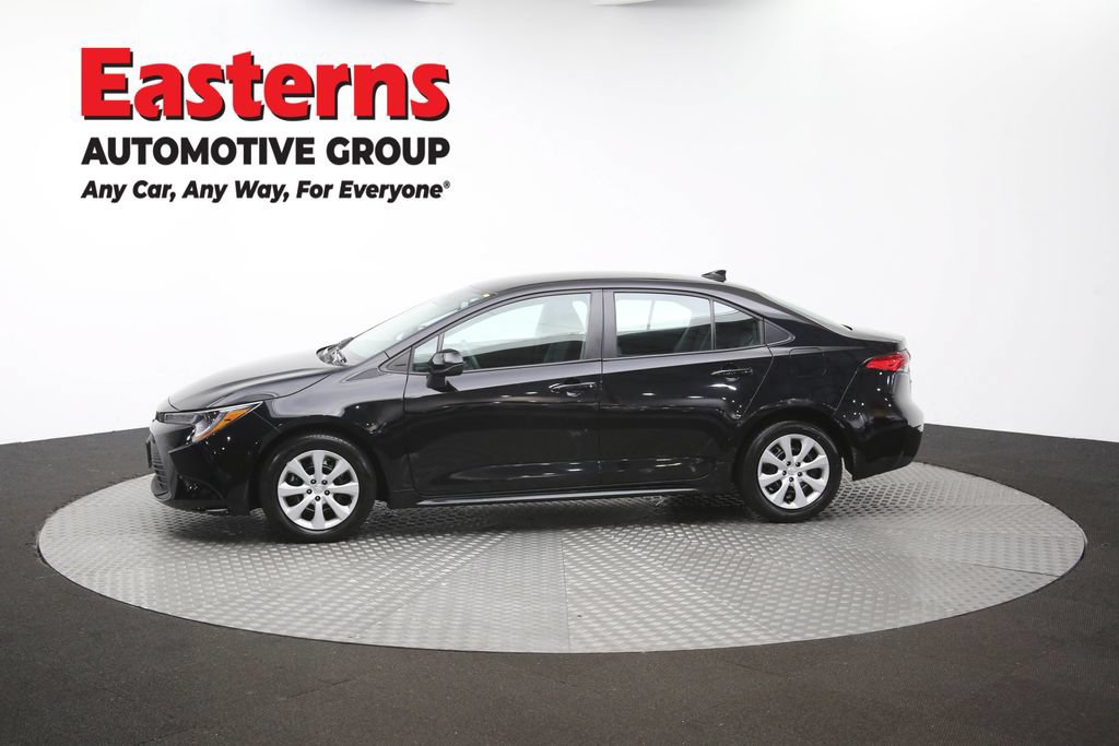 Used 2025 Toyota Corolla LE FWD image 59