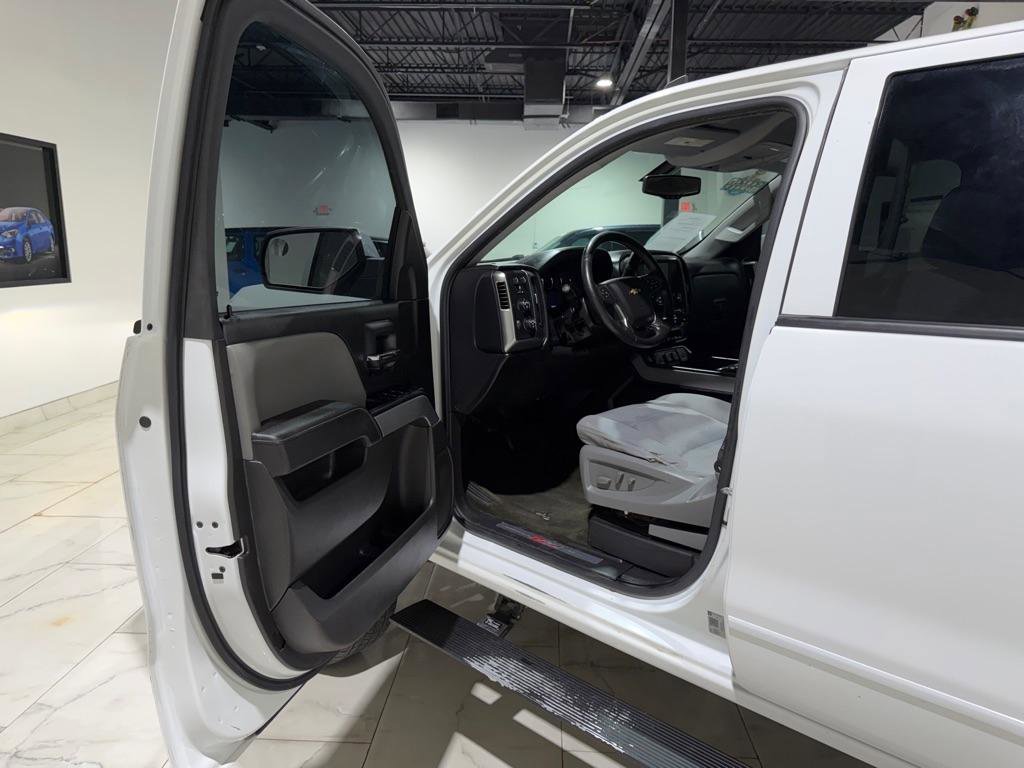 Used 2018 Chevrolet Silverado 1500 LT w/ Texas Edition AWD/4WD image 20