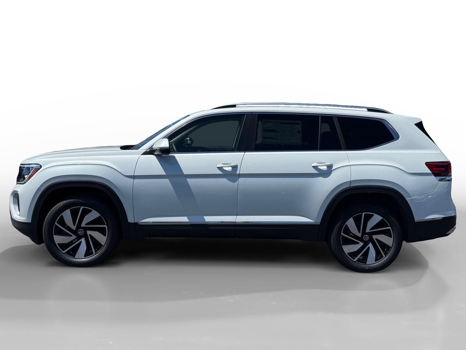 New 2026 Volkswagen Atlas SEL AWD/4WD image 2