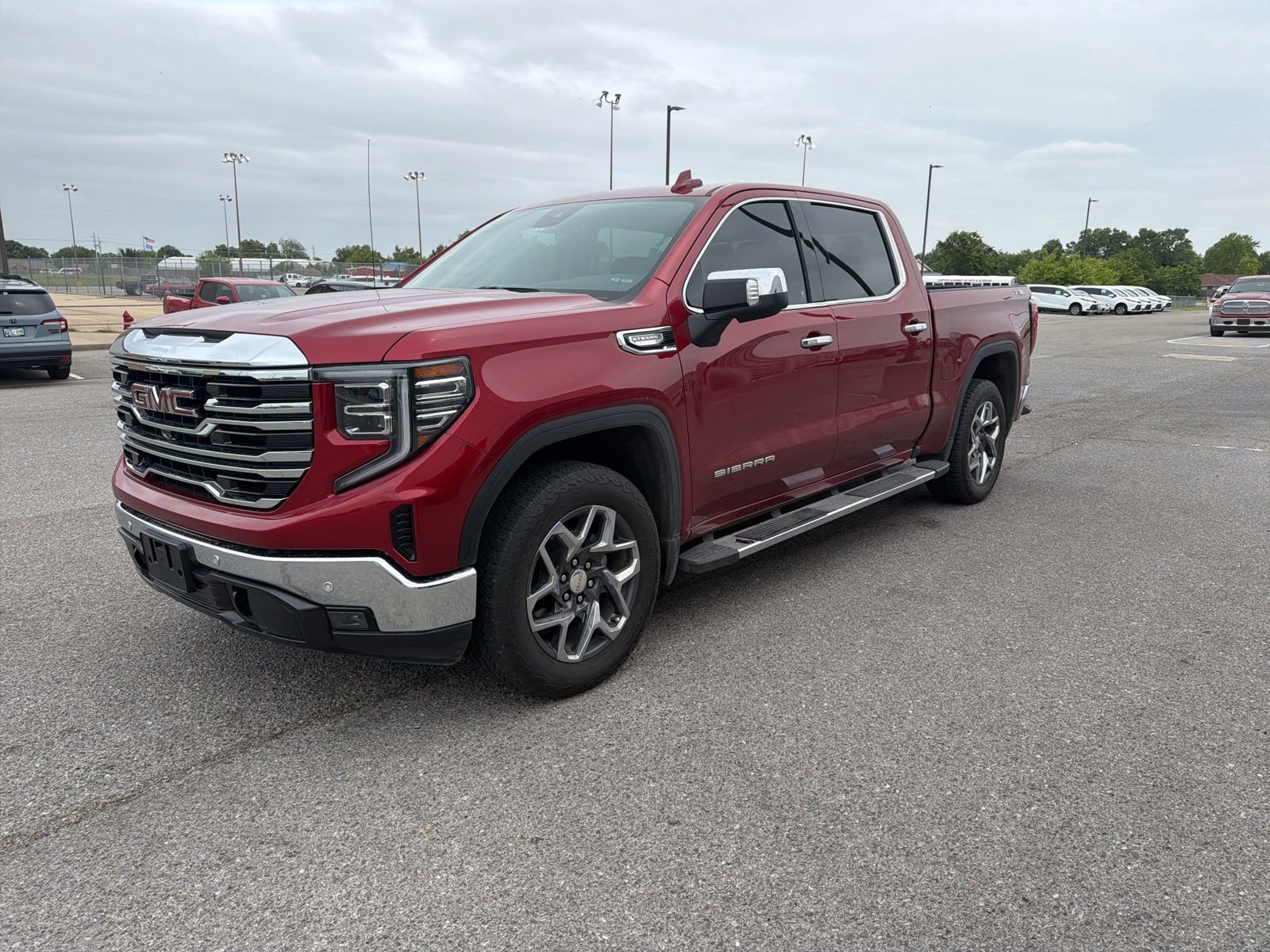 Used 2024 GMC Sierra 1500 SLT AWD/4WD video 1