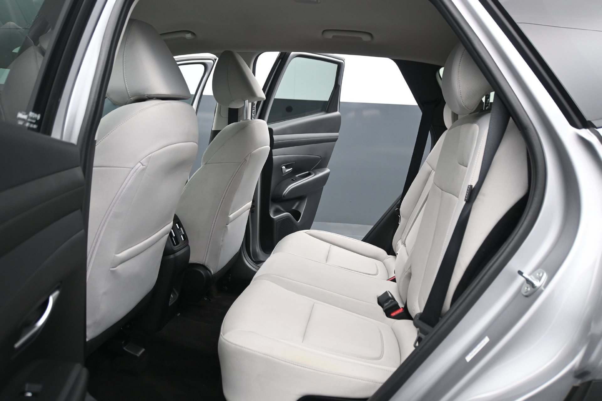 Used 2025 Hyundai Tucson Blue AWD/4WD image 17