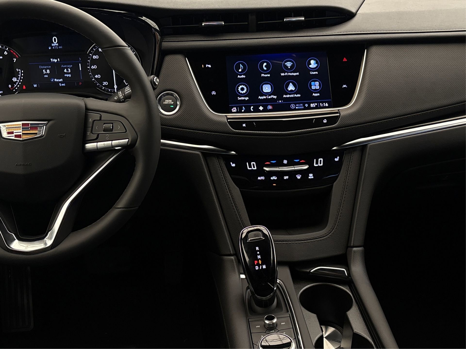 New 2025 Cadillac XT6 Luxury image 16